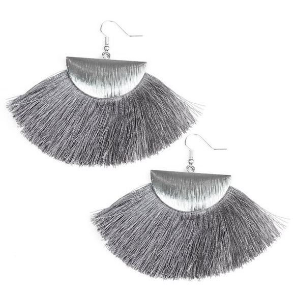 Fox Trap Silver earrings - Picture 2 of 2